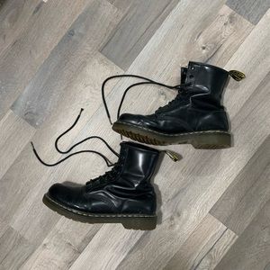 DR. MARTENS 1460 W